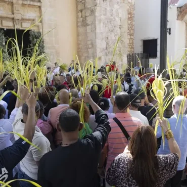 semana-santa-inicia-con-criticas-a-la--superficialidad-e-indiferencia-f6c86613-focus-0-0-896-504