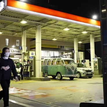 sube-petroleo-tras-nuevos-ataques-a-instalaciones-en-oriente-medio-6564b48a-focus-0-0-896-504