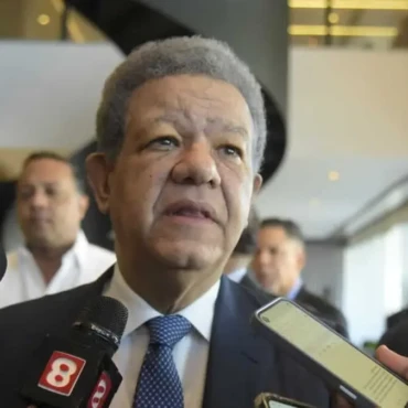 leonel-fernandez-destaca-la-inteligencia-artificial-en-salud-publica-d48e479b-focus-min0.07-0.15-1200-675