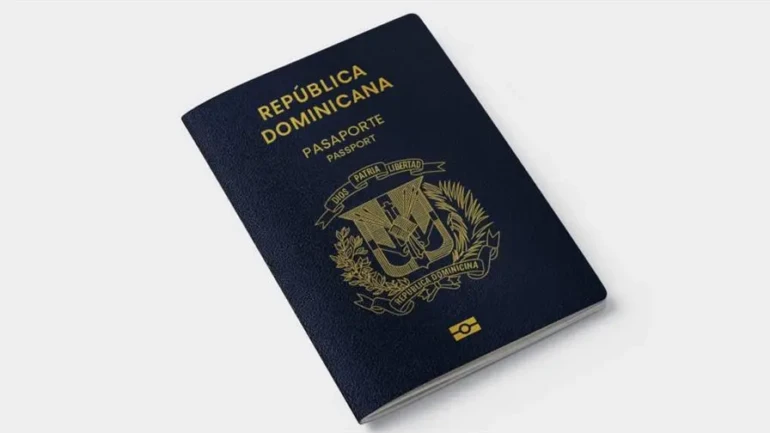 pasaporte-29301903-focus-0-0-896-504